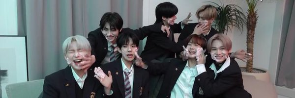 nikissesx Profile Banner