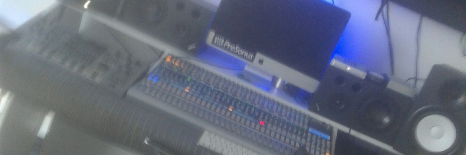rich_gmoe's profile banner image