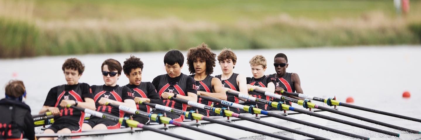 Mossbourne Rowing banner