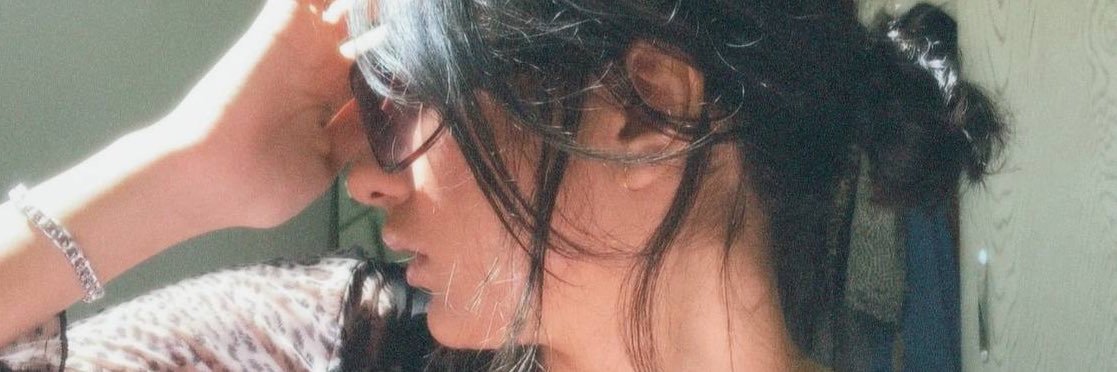 زنِ چرسی🧝🏽‍♀️ banner