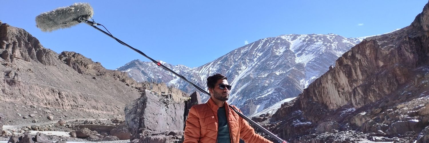 heyhimang's profile banner image
