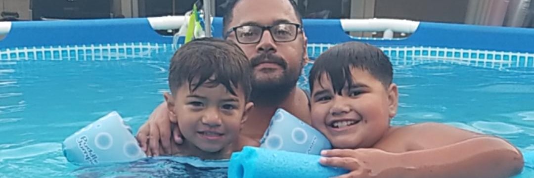 GiNaLLiN Bustillos banner