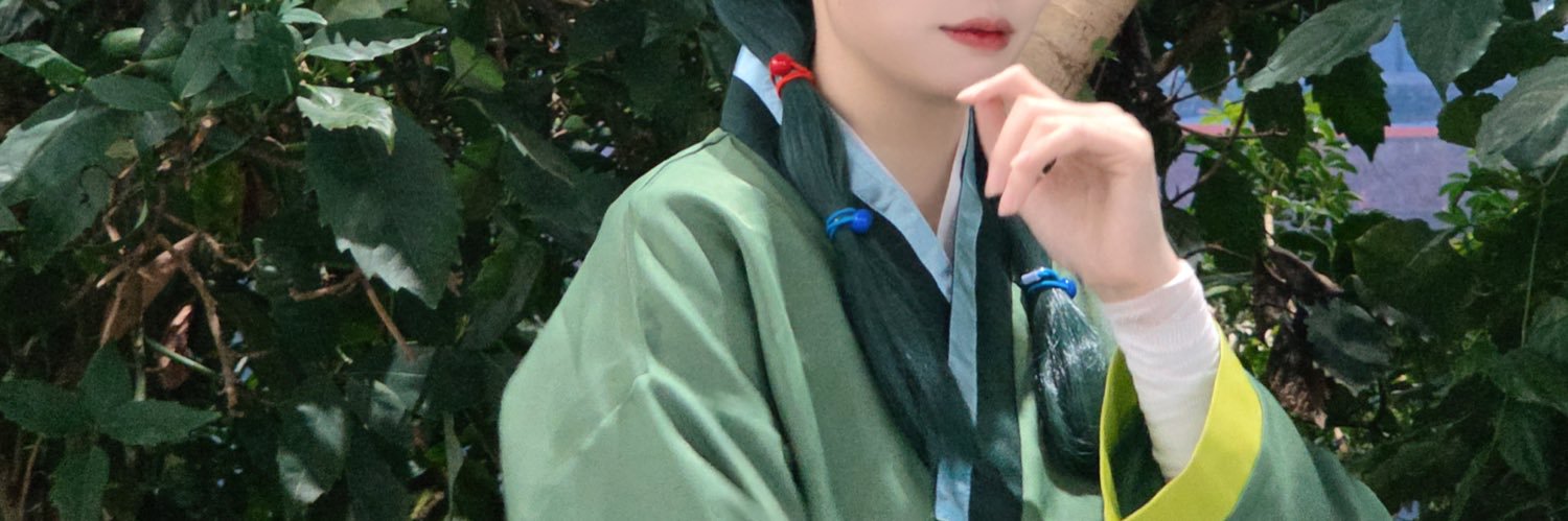 핫찌🐝🌙 banner