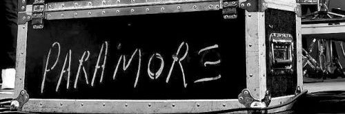 N banner