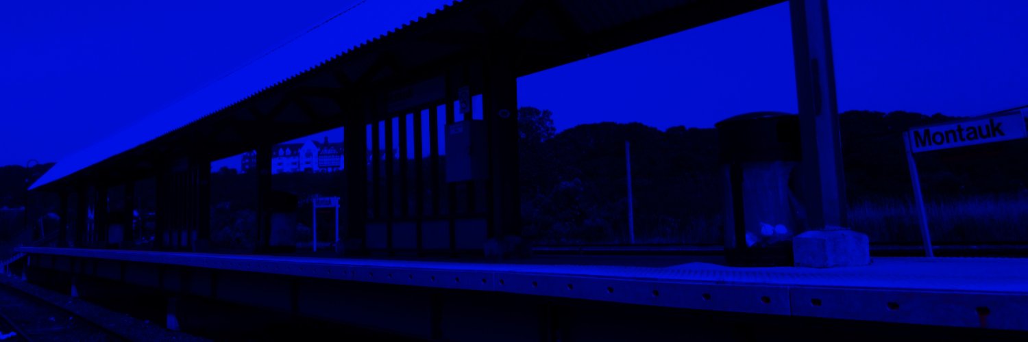 - Roberto Revolver - banner