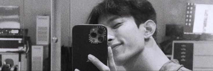skdiary135's profile banner image