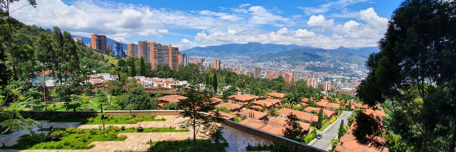 Uribemup's profile banner image