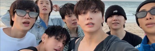 Moony_euphoria Profile Banner
