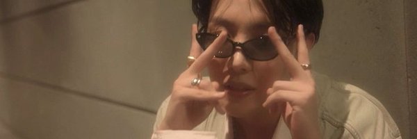 Moony_euphoria Profile Banner