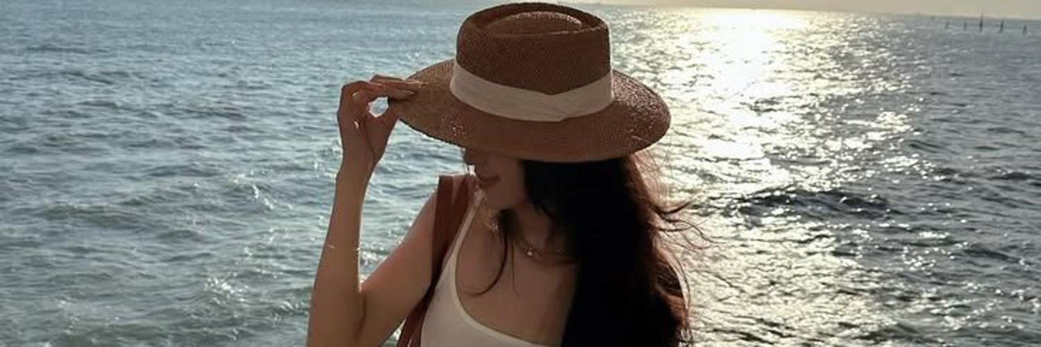 Rachel238c's profile banner image