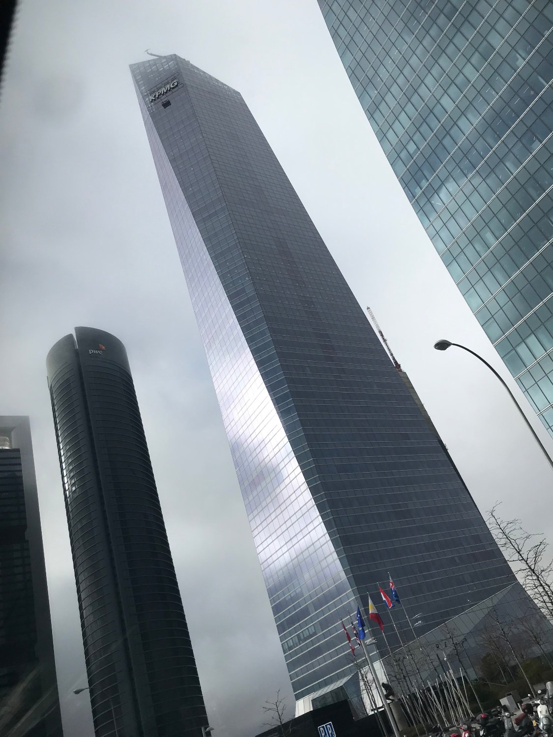 LAdeSoria's profile banner image