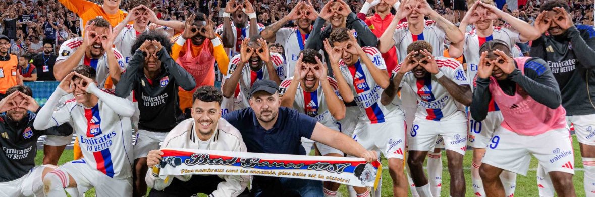 djiani4real's profile banner image