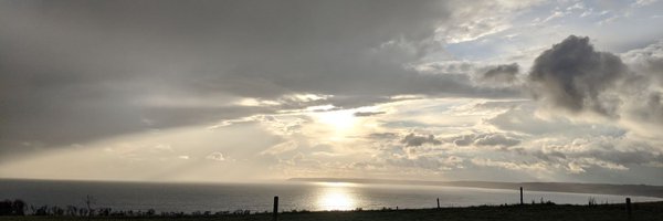 e8yim Profile Banner