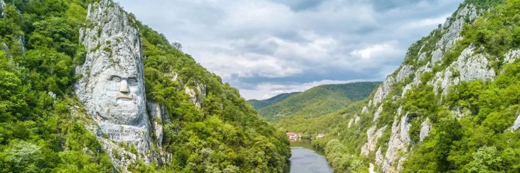 Gia_888's profile banner image