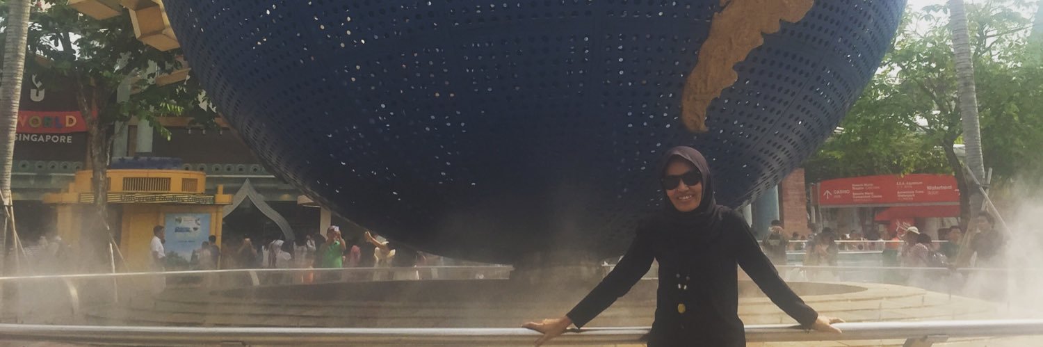 indahcit's profile banner image