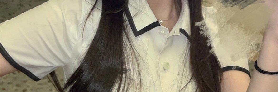 xiaoxue20022002's profile banner image
