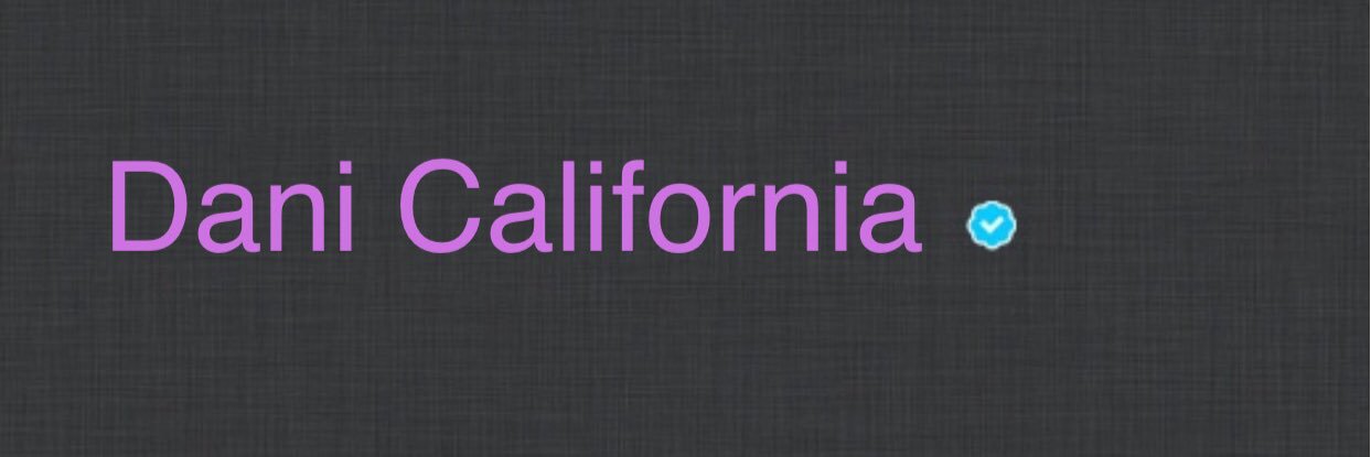 Dani_cally's profile banner image
