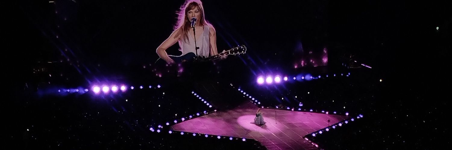 micaavs's profile banner image