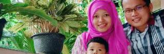 khawaningrum's profile banner image