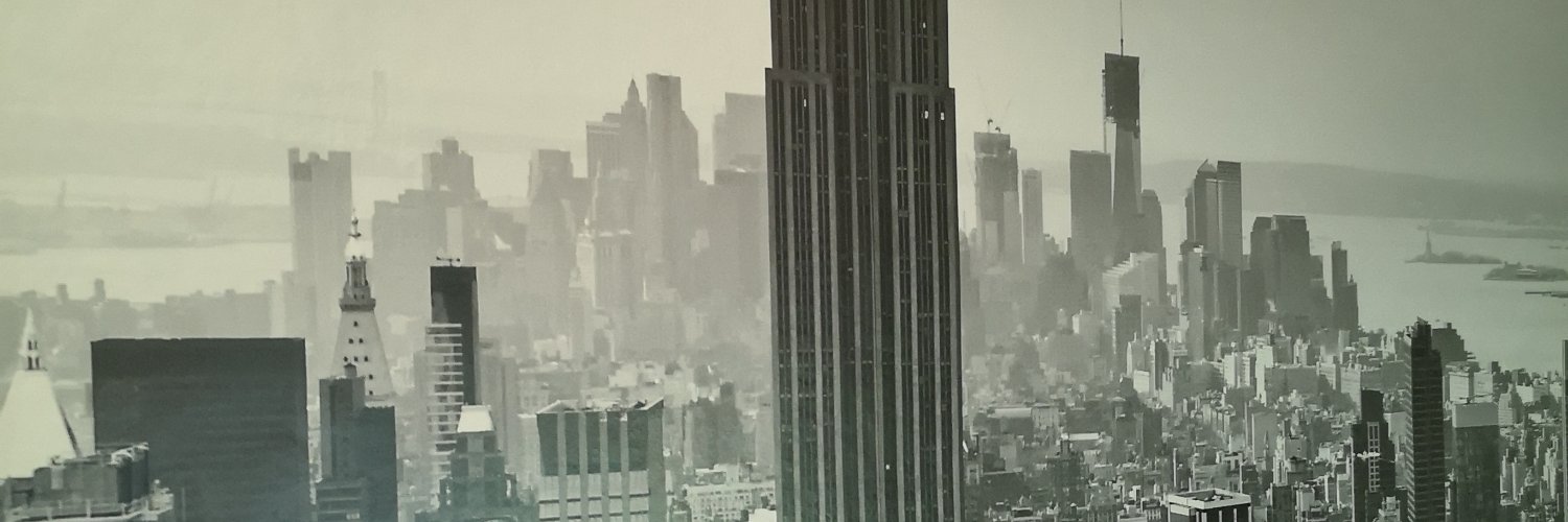 F Crypto4 banner