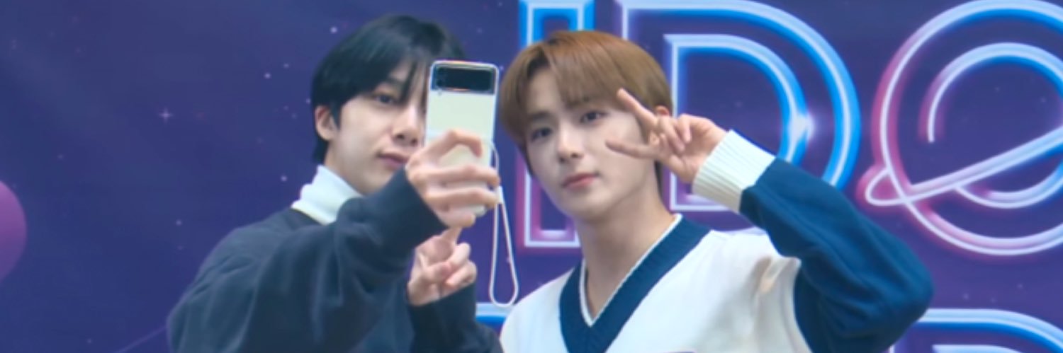 m__519_'s profile banner image