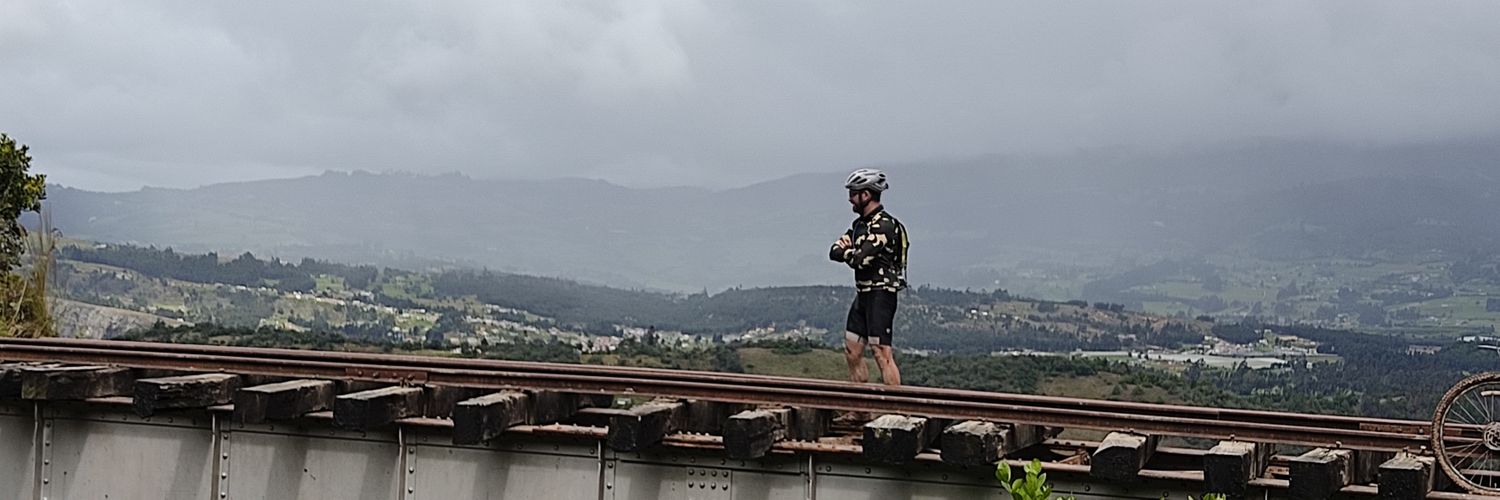 haroldocalvor's profile banner image
