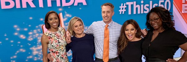 Robin Meade Profile Banner