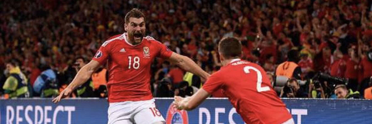 garethjones1986's profile banner image