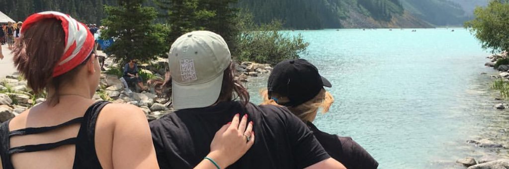 laureldeuxtrois's profile banner image