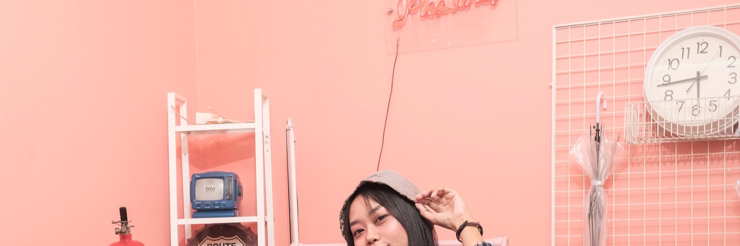 ViaFitriani4's profile banner image
