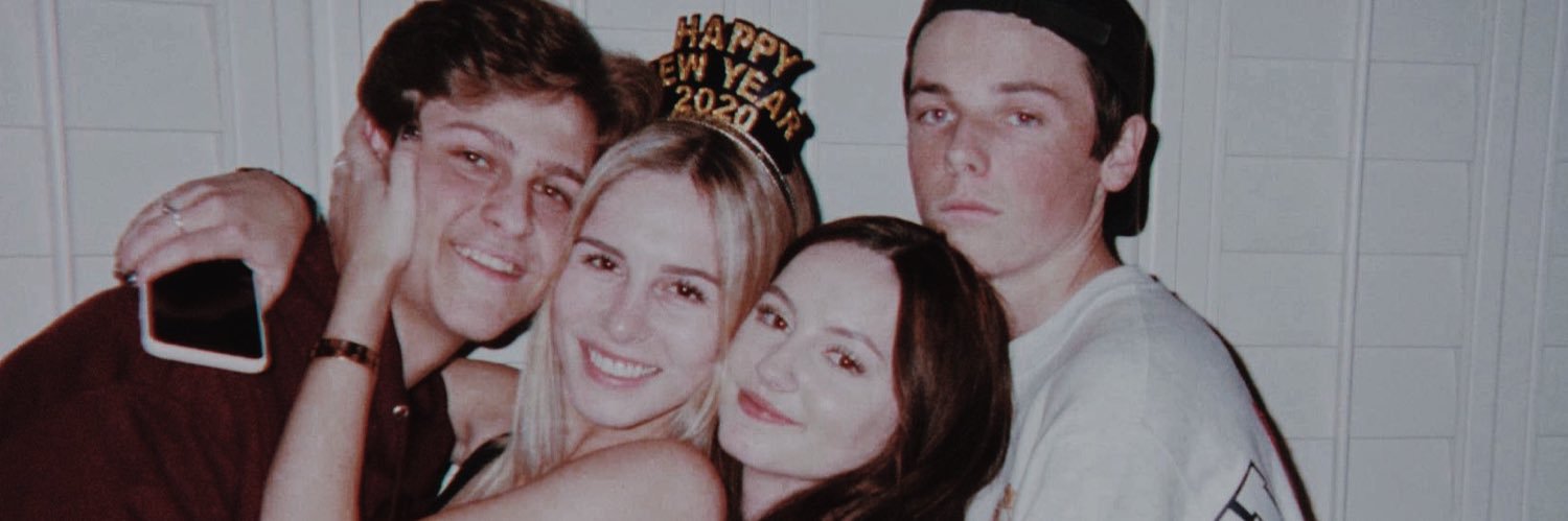 Ashleyalvarez_'s profile banner image