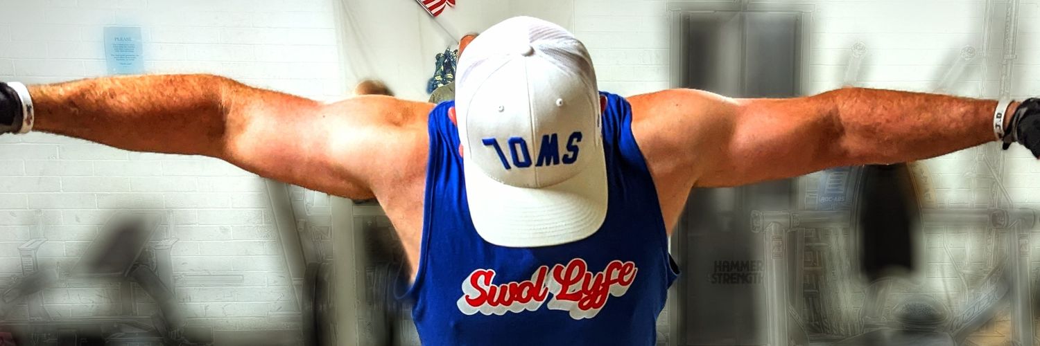 Charlie 💪🏖 banner