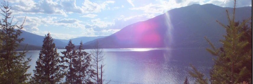 Laura♨️🧜🏼‍♀️🍉 banner