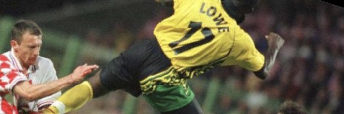 Lowenkaninchen's profile banner image