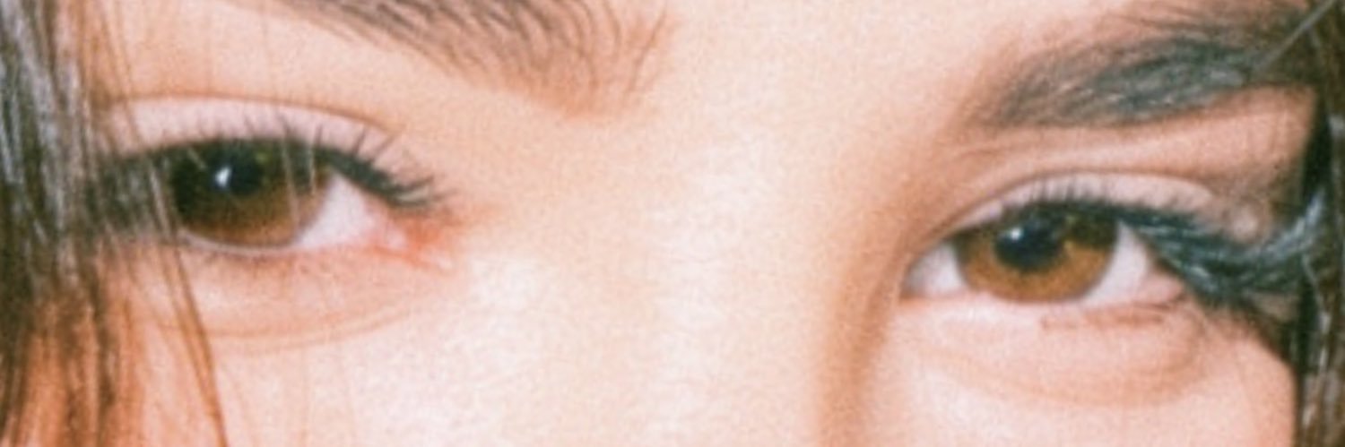 Bruna__panny's profile banner image