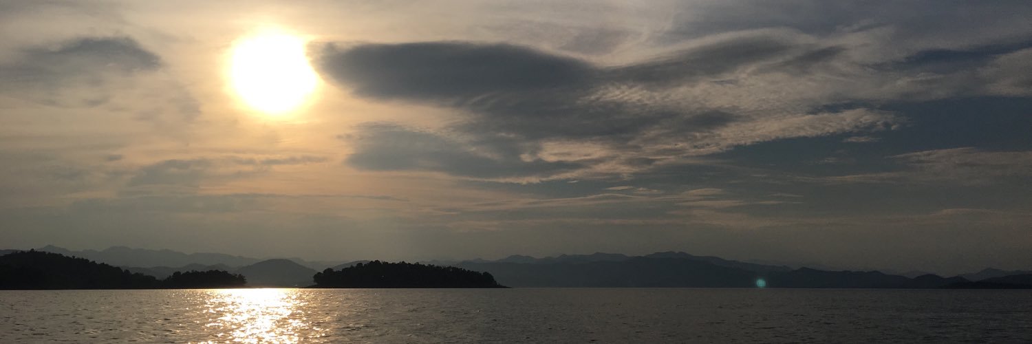 PongPoY's profile banner image