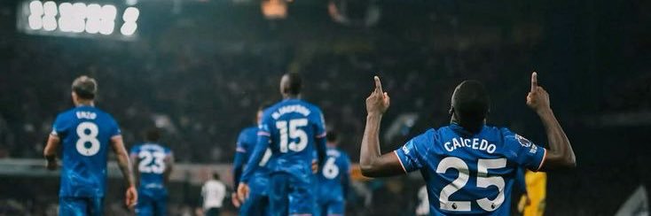٢٢'s banner