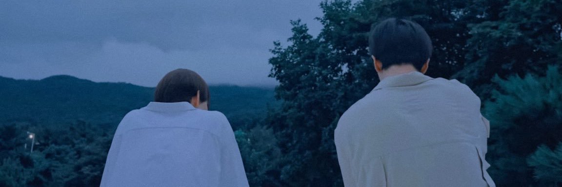러러 banner