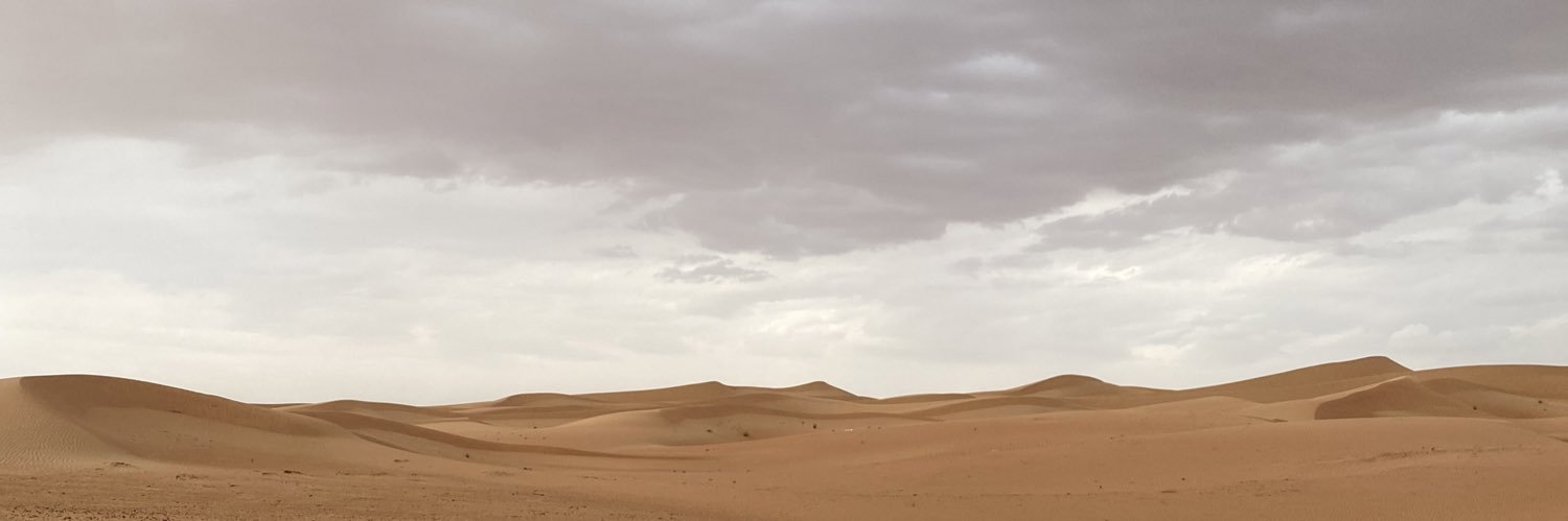 q_zxvv's profile banner image