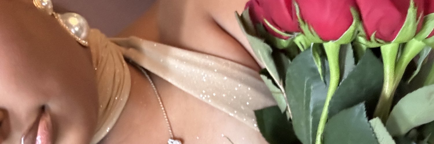 _iamlanay's profile banner image
