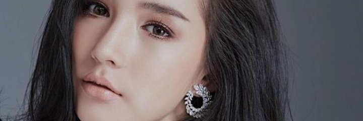 Lilla Riddell"❤️ Memecoin" banner