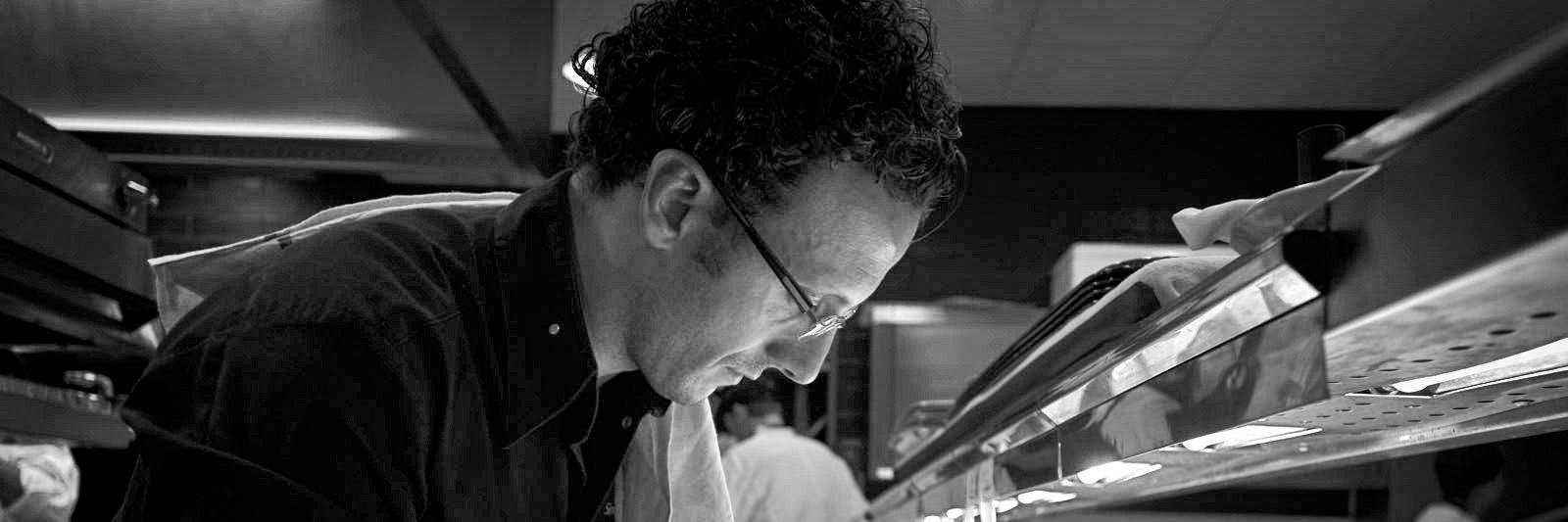 Simone Zanoni banner