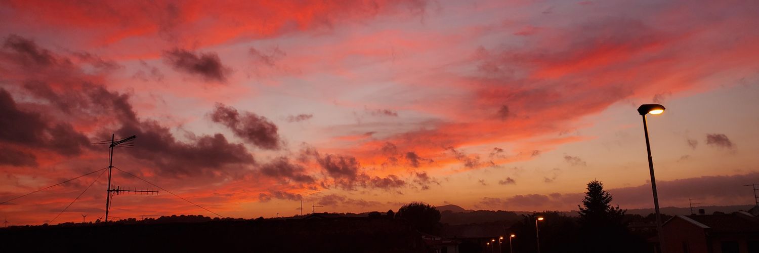 Jenniemilife's profile banner image