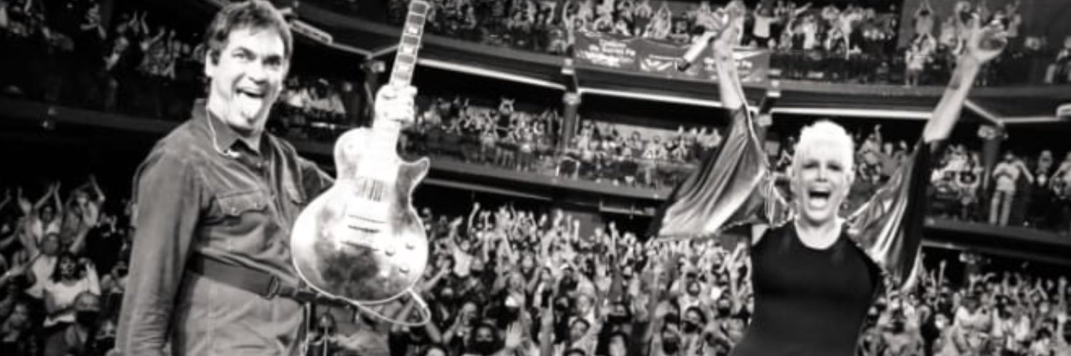 Valeria Lynch banner