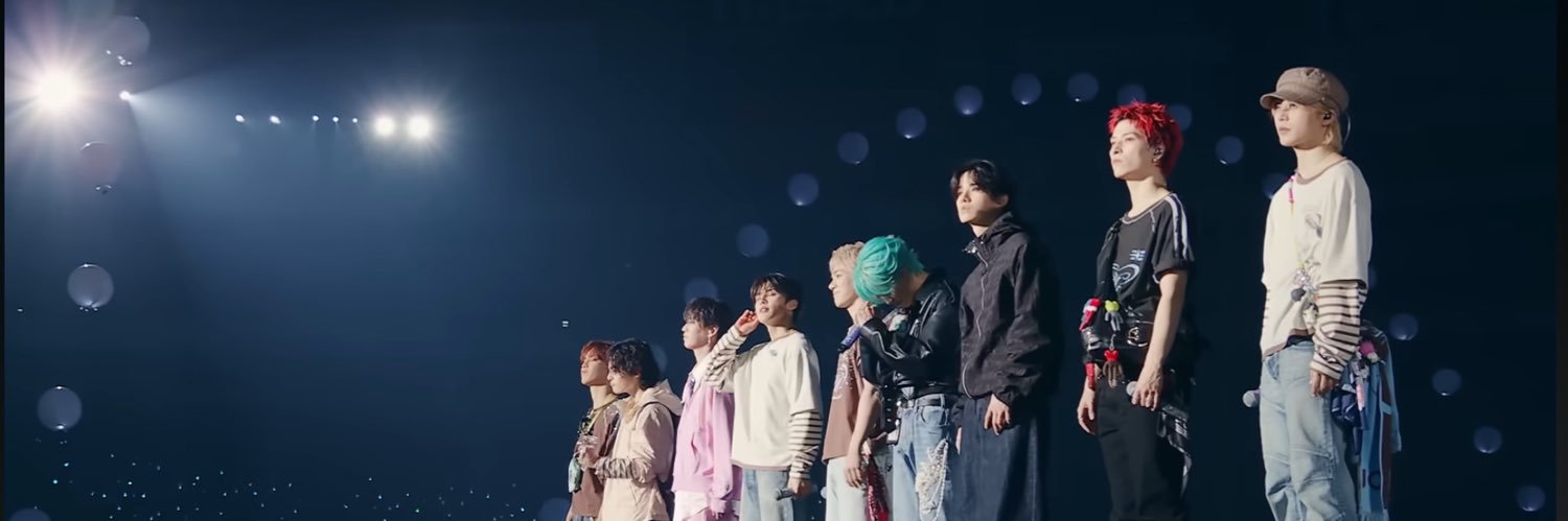 _aysyu_'s profile banner image