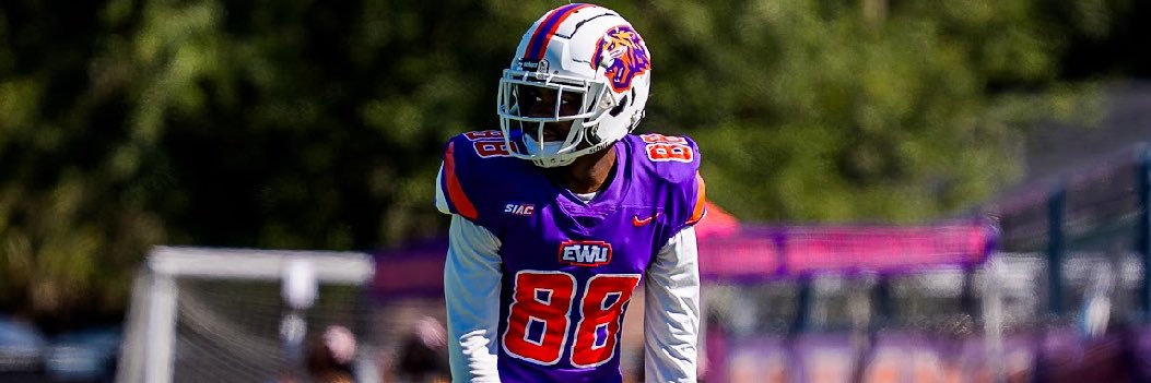 Antonio Russell banner