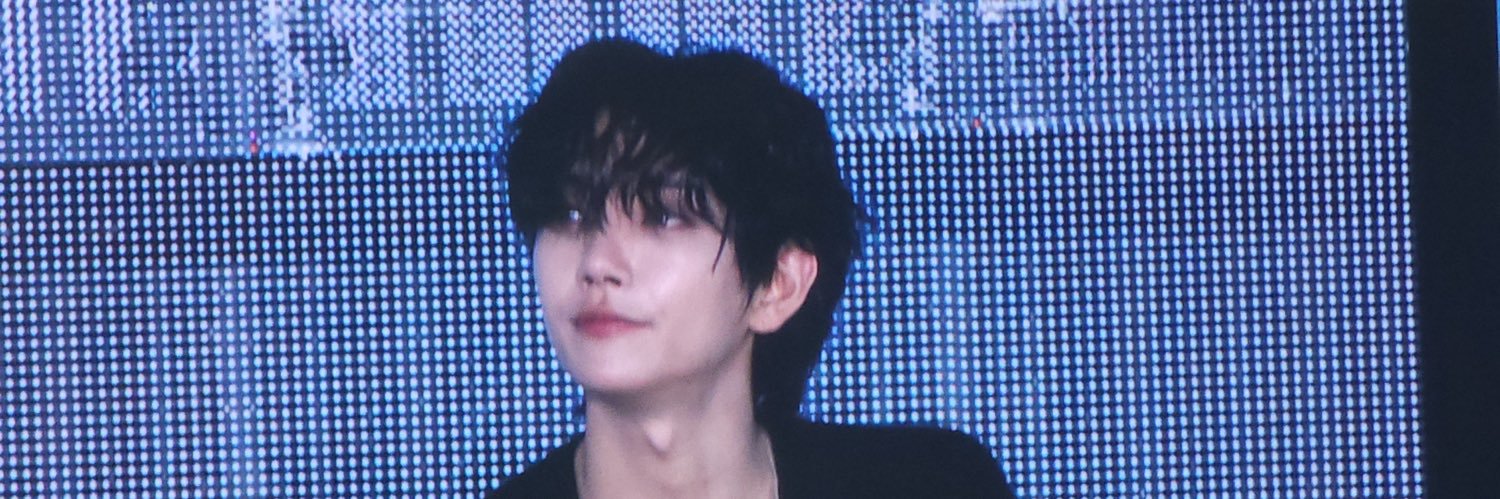 ᴹⁱⁿ• ε • 🎀✨ banner