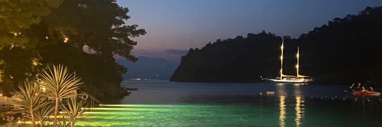 aksoyutku's profile banner image