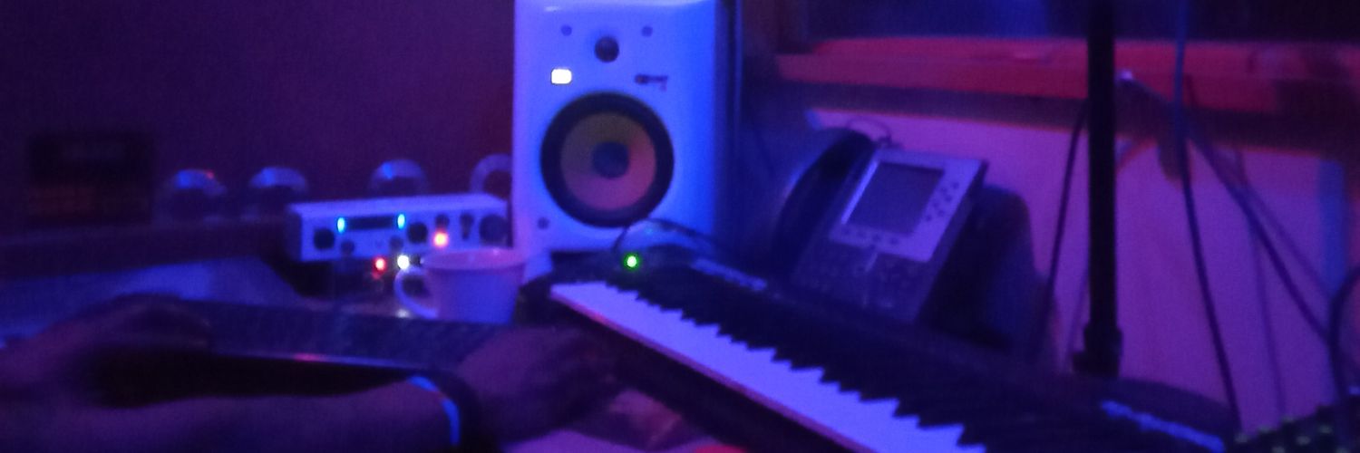 a_gakoi's profile banner image