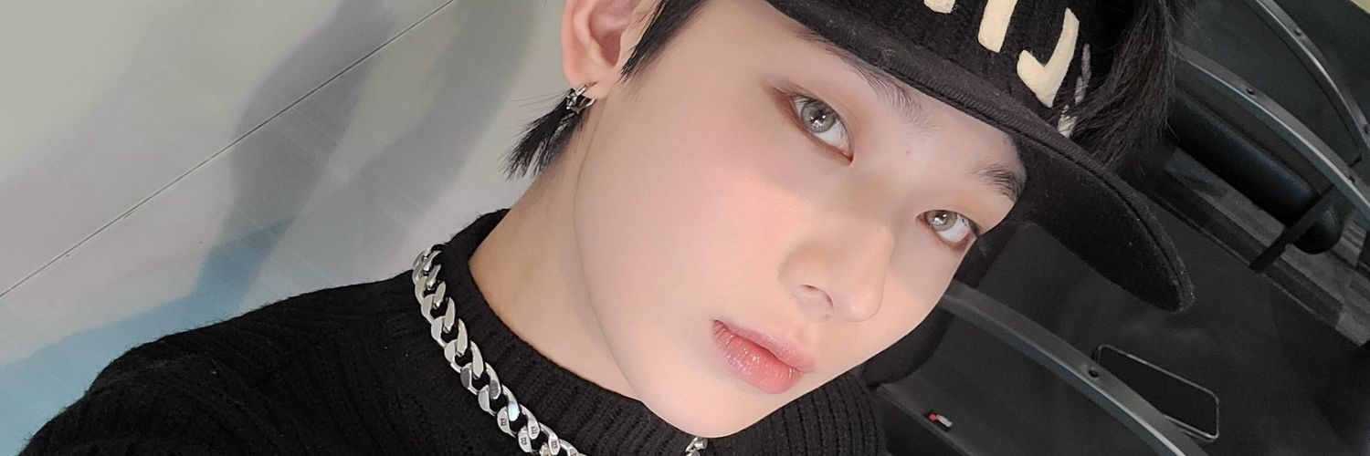zeynt12's profile banner image